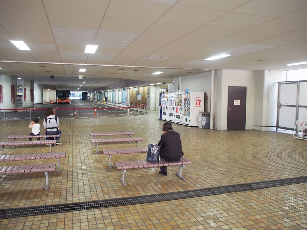 池袋サンシャインバスターミナル（西武鉄道池袋駅から）案内写真20