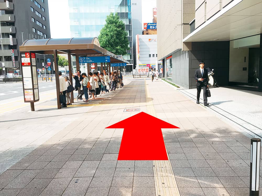 名鉄線 金山駅から高速バス 金山＜金山駅北口大津通沿い三菱東京UFJ銀行前＞まで　案内写真5